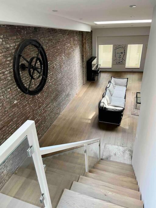 Superb Duplex Penthouse In Fidi * New York