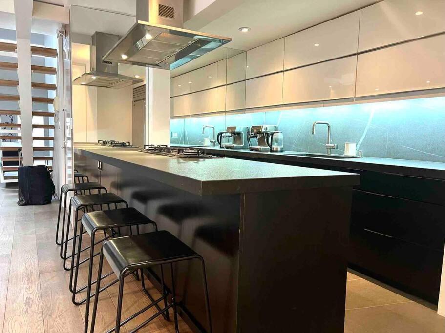 Superb Duplex Penthouse In Fidi New York