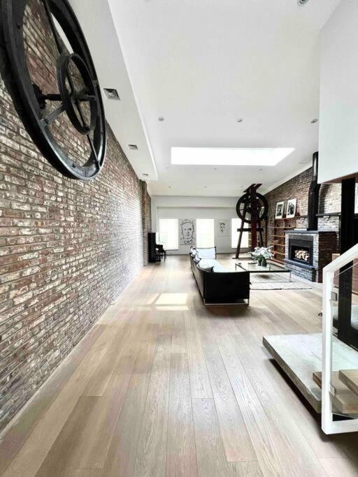 Apartment Superb Duplex Penthouse In Fidi